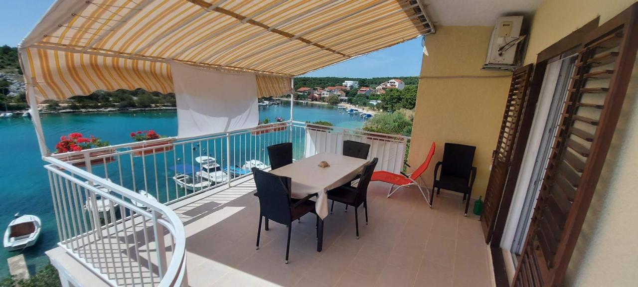 Apartament Grubisic *